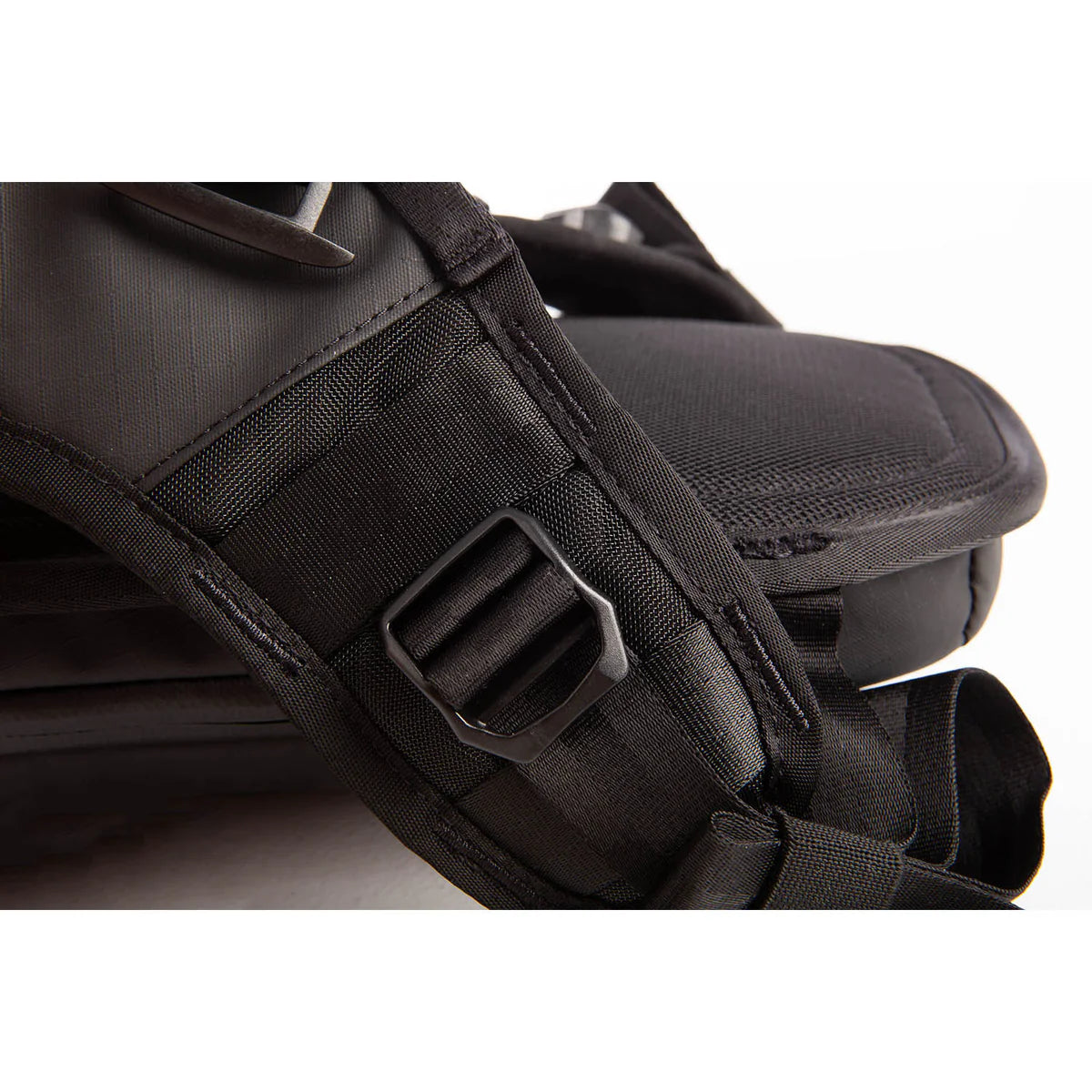 Arsenal XC 5L Stealth Black