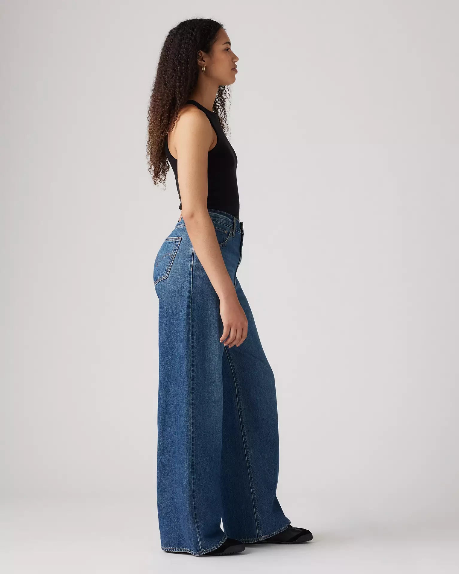 WOMEN'S CINCH BAGGY JEANS (Chasing Dreams) | LEVI'S