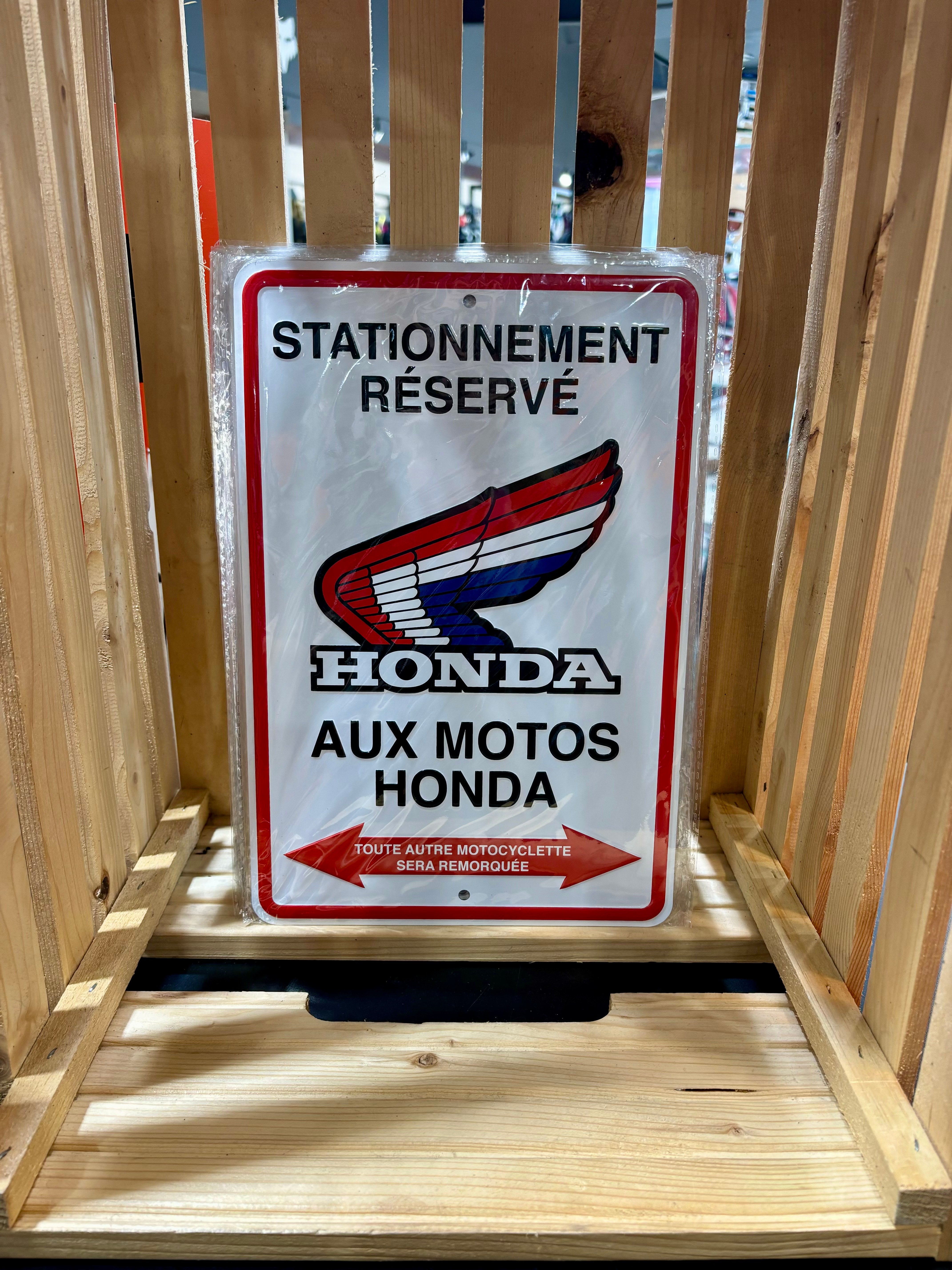 ALUMINUM METAL PARKING SIGN (FRENCH)