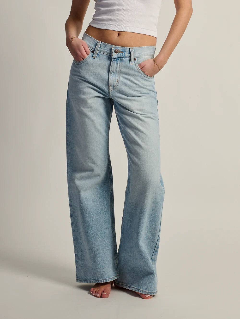 WOMEN'S MIDDY LOOSE BOOT CUT JEAN (Abraided Art) | LEVI'S