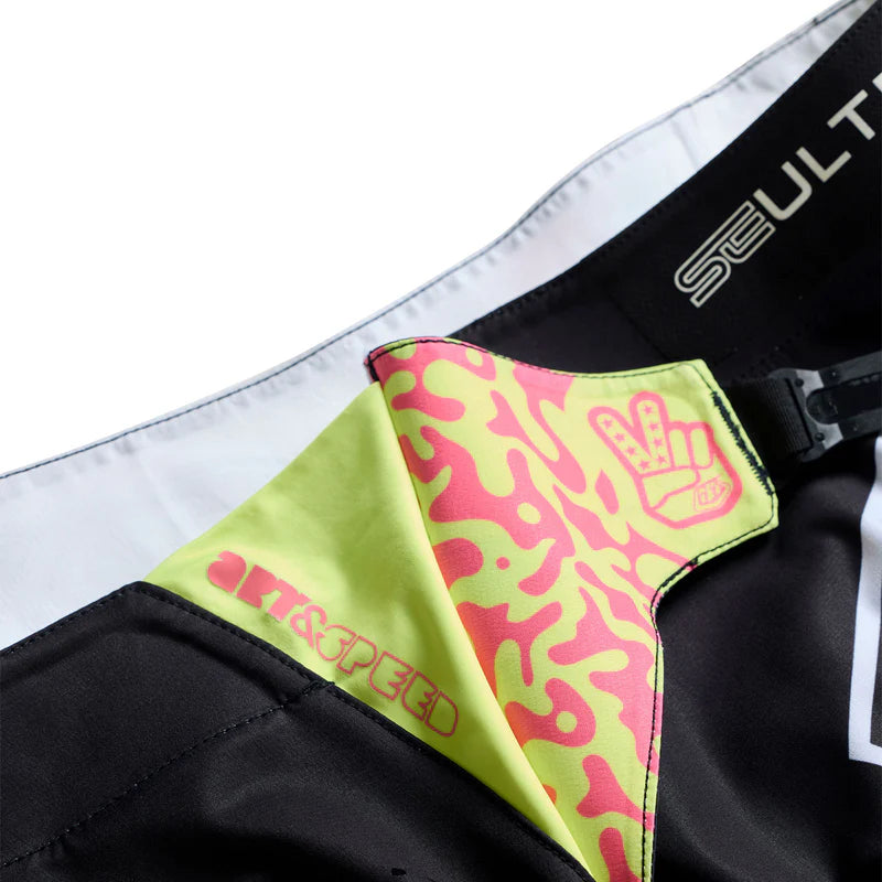 SE ULTRA PANT (Proton Black) | TLD