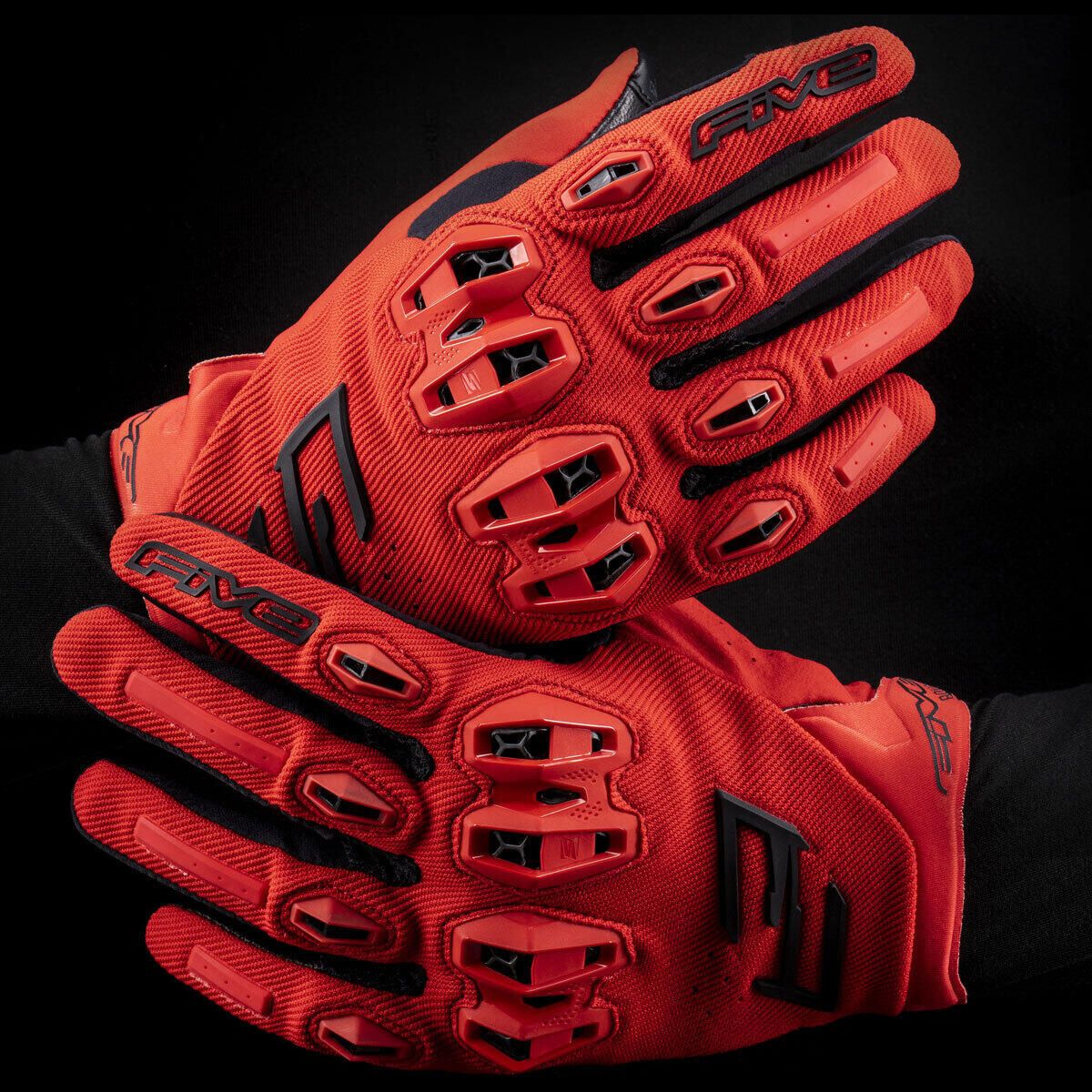 STUNT EVO 2 (Red) | Five