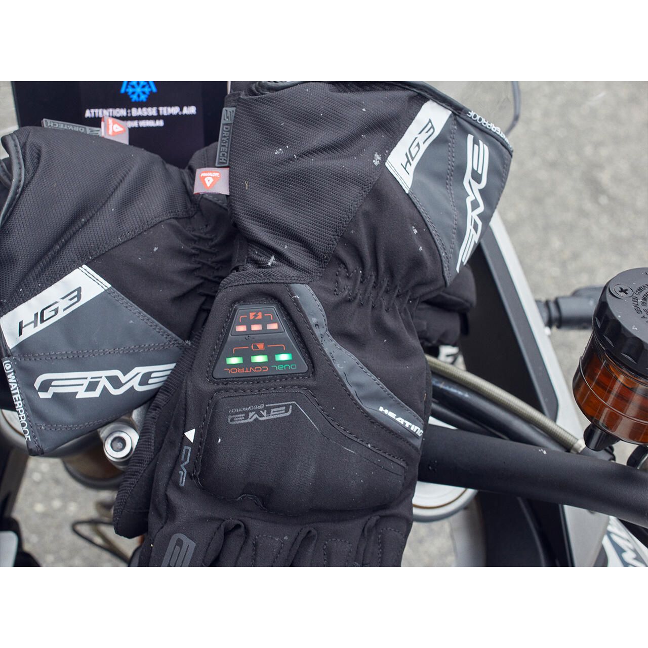 HG3 EVO WOMENS WP GLOVES (Black) | FIVE