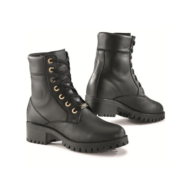WOMEN'S SMOKE WATERPROOF BOOT (Black) | TCX