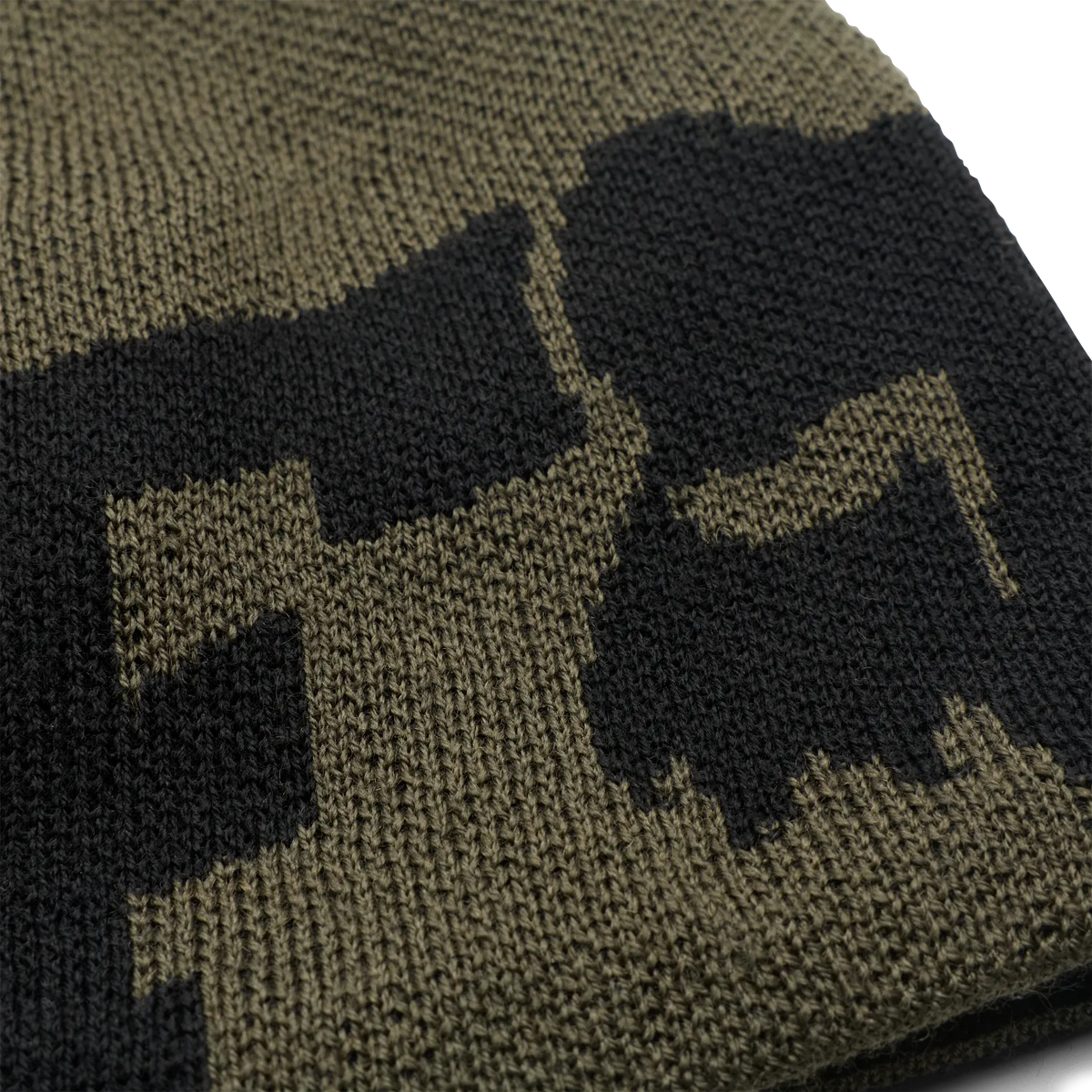 FOXHEAD X JACQUARD BEANIE (OLV GRN) | Fox Racing close-up showing stylish camo design and logo detail.