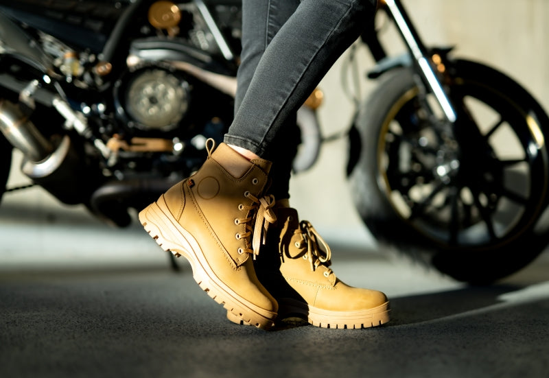 ZARAH WOMEN'S BOOTS (Camel) | Falco