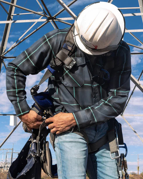 THE POWERLINE FLANNEL (Grey/Blue) | DIXXON