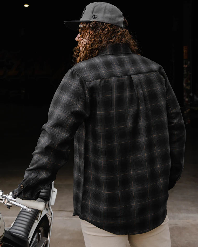 MEN'S MAMA TRIED 2025 FLANNEL | DIXXON