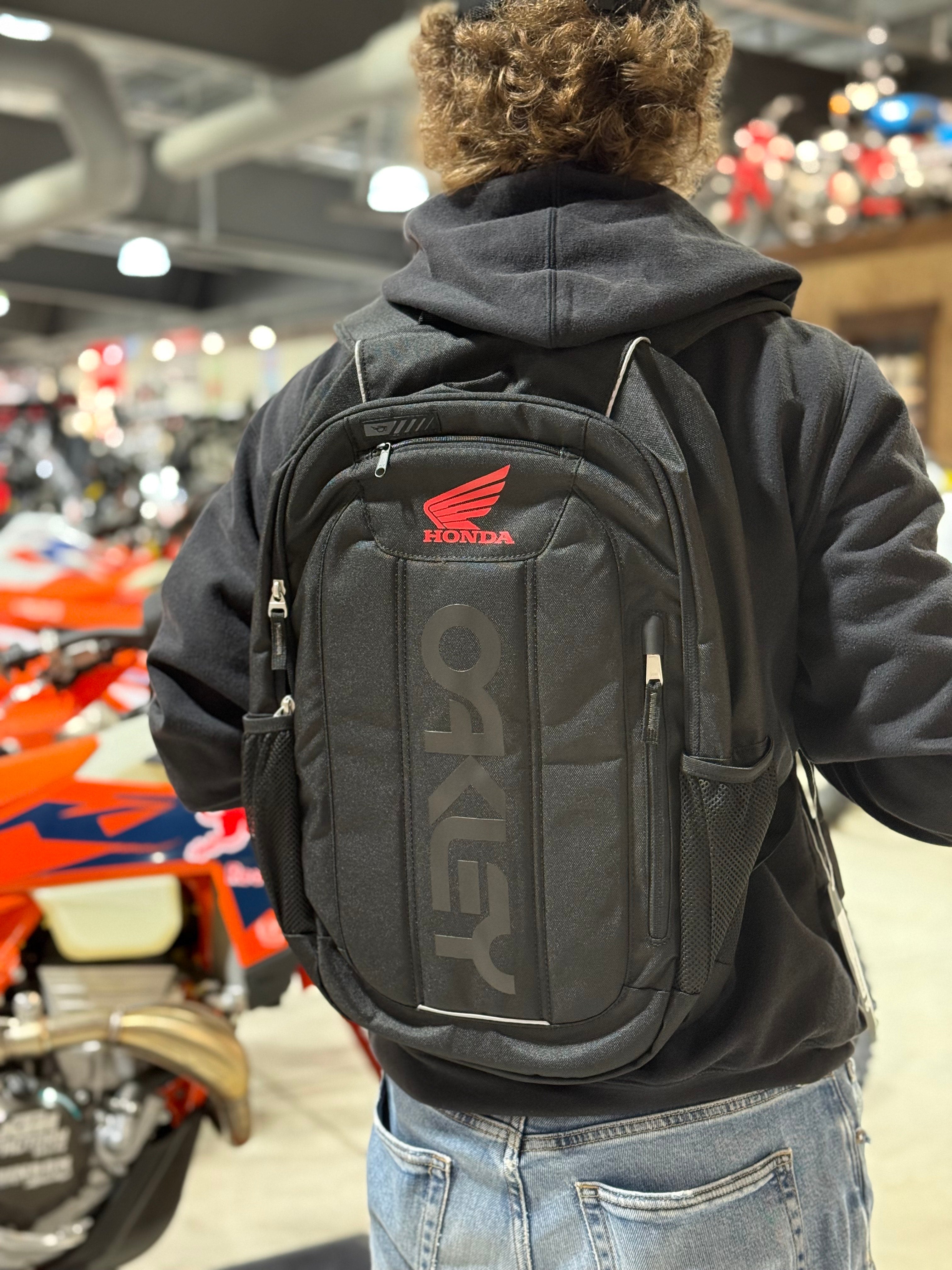 OAKLEY ENDURO 20L BACKPACK (BLACK) | TNT