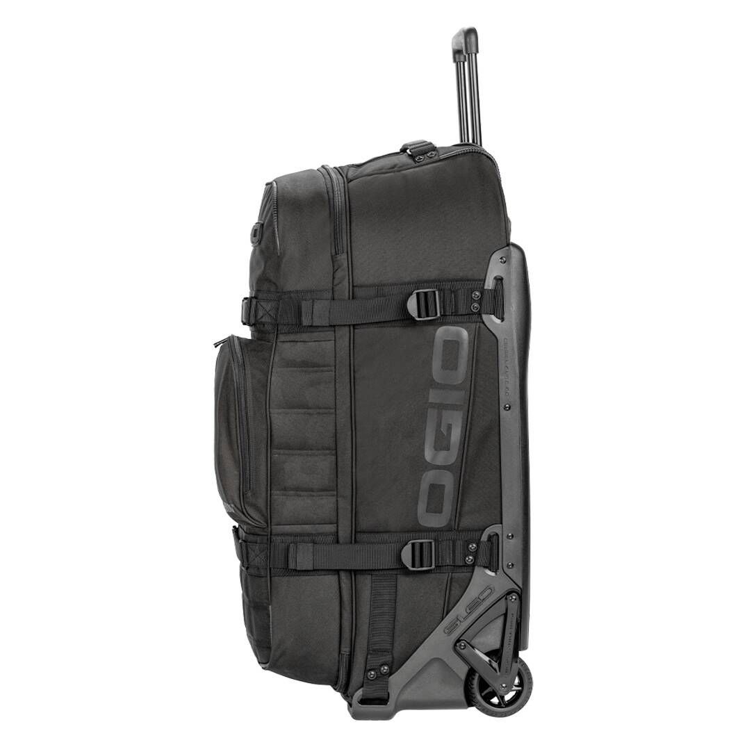 RIG 9800 PRO WHEELED BAG BLACKOUT