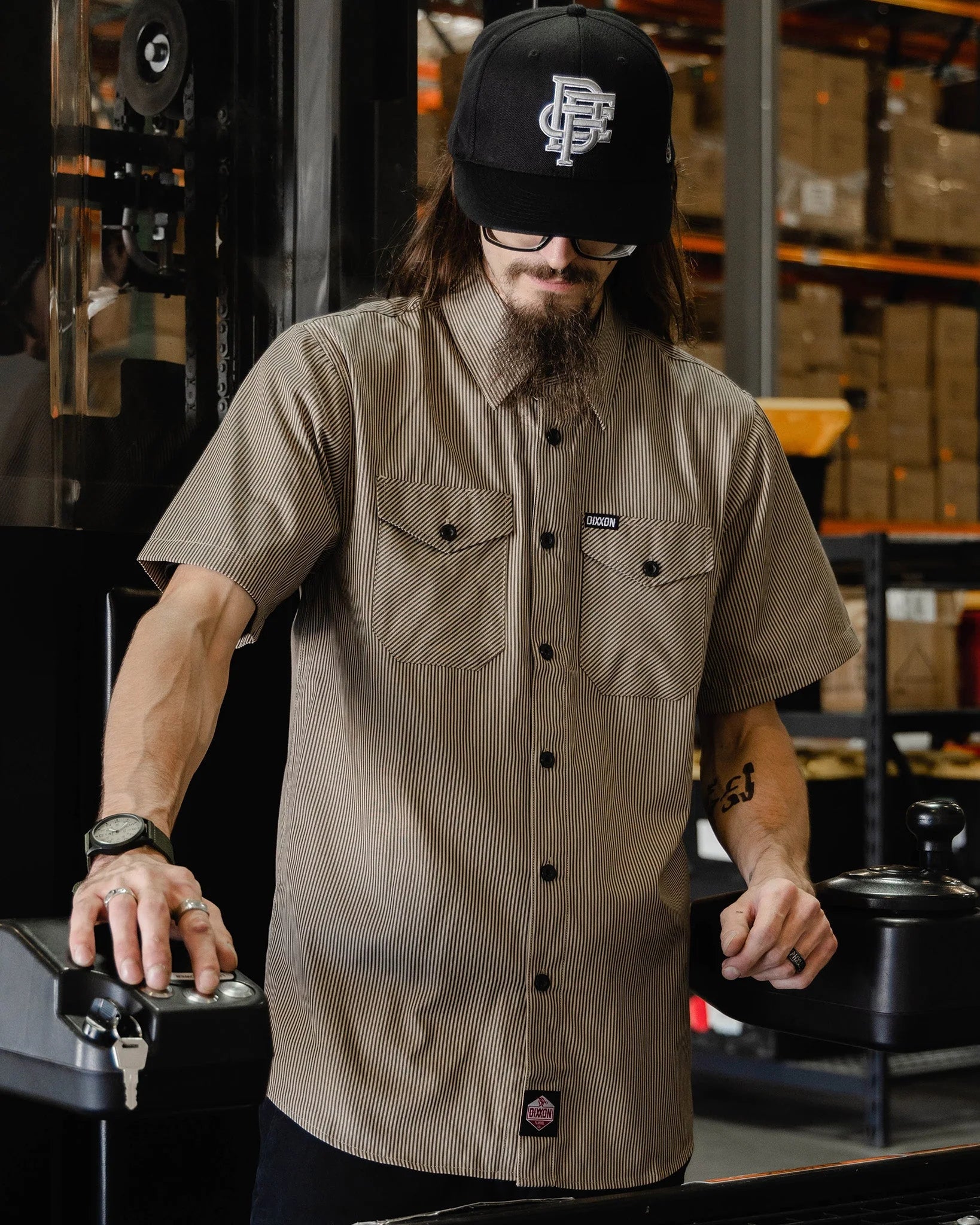 MEN'S WORKFORCE SHORT SLEEVE SHIRT (Brown/White Striped) | DIXXON