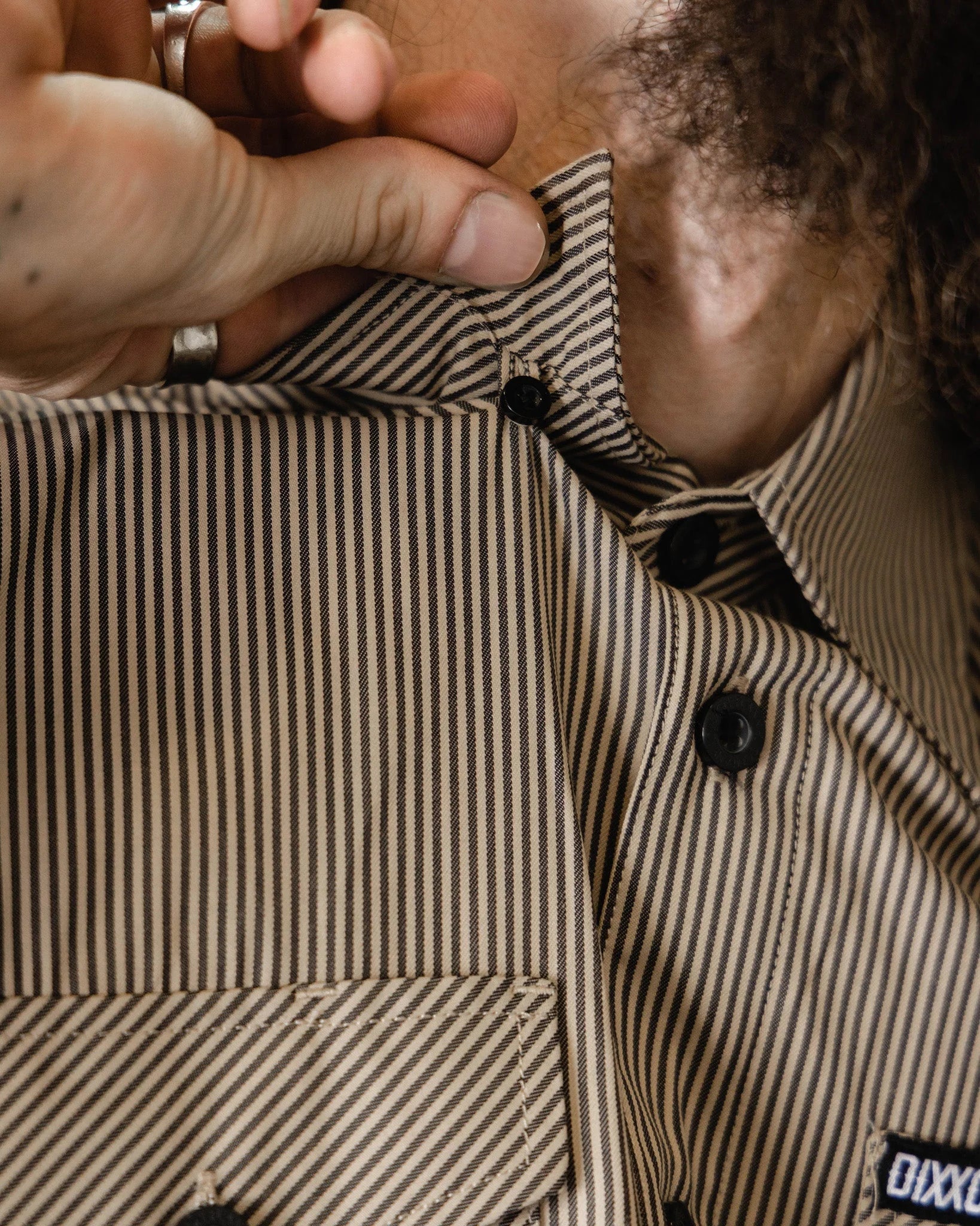 MEN'S WORKFORCE SHORT SLEEVE SHIRT (Brown/White Striped) | DIXXON